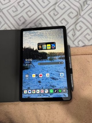 Tableta Lenovo Gris