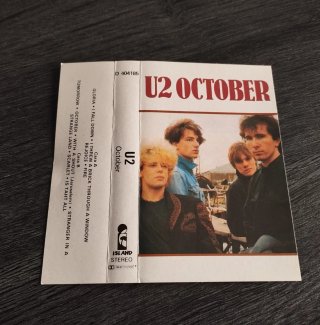 Cassette U2 - October