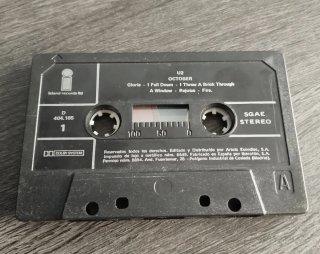 Cassette U2 - October