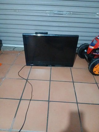 Televisor Toshiba Regza Negro