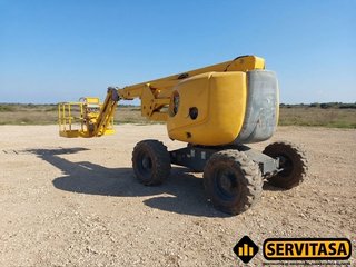 PLATAFORMA ARTICULADA HAULOTTE HA16PXNT