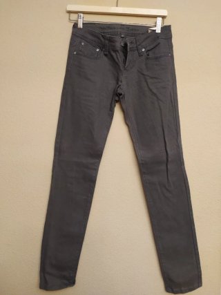 Pantalón gris mujer