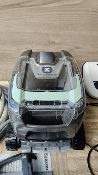 Robot limpiafondos automático Piscina hasta 9x4m