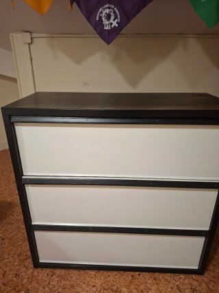 Archivador Metálico de 3 Cajones