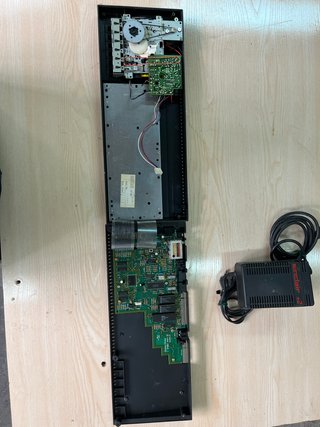Sinclair ZX Spectrum +2 128K + Fuente
