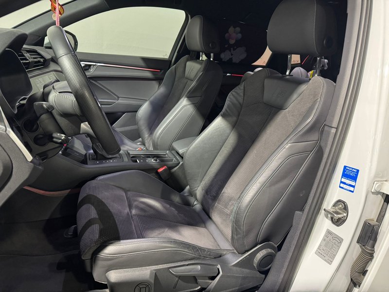 Audi Q3 S line 35 TDI 2021, foto 9