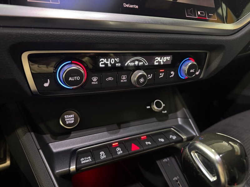 Audi Q3 S line 35 TDI 2021, foto 10