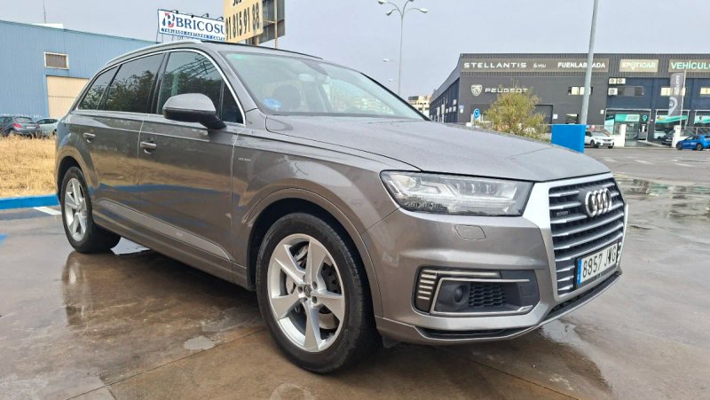 Audi Q7 2017, foto 2