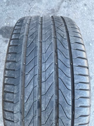 Neumático 225/45 R17