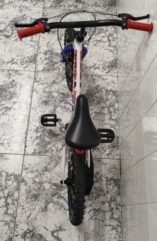 OFERTA SOLO HOY Bicicleta infantil BOY SKATE