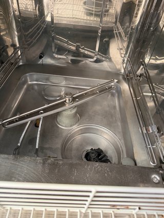 Lavastoviglie industriale Elframo e forno Zanussi