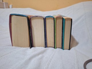 Harry Potter 5 llibres. Ed. Empúries