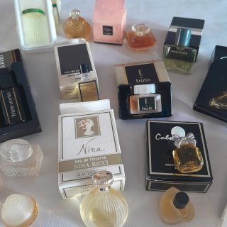 Colección 18 Minitallas  Perfumes