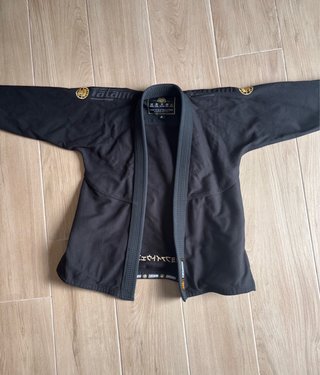 Kimono Tatami Gold Label A1 Negro