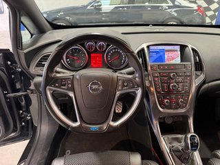 Opel Astra OPC