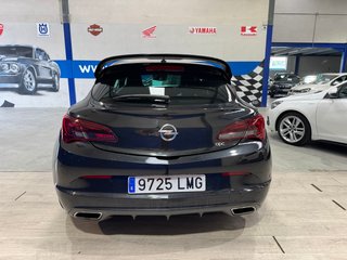 Opel Astra OPC