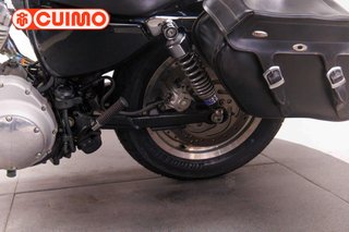 HARLEY DAVIDSON SPORTSTER 883 CUSTOM