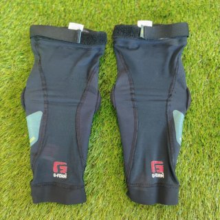 Rodilleras G-Form Rugger Talla S.