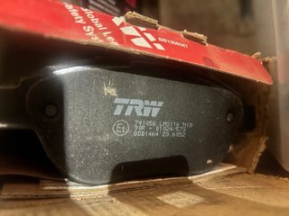 Pastillas de freno TRW GDB1464 citroen y peugeot