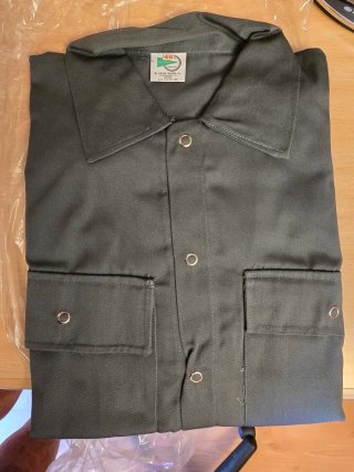 Conjunto de trabajo gris