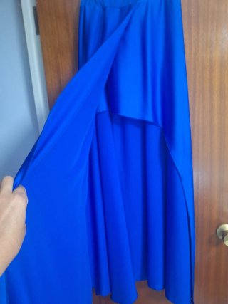 Falda larga azul eléctrico con abertura