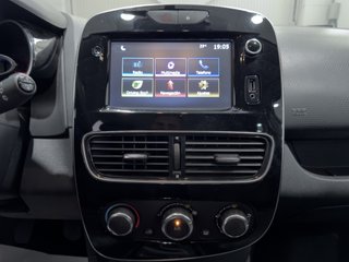 Renault Clio Limited TCe 66kW (90CV) -18
