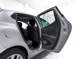 Renault Clio Limited TCe 66kW (90CV) -18