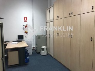 Oficina en venta en Pomar en Badalona