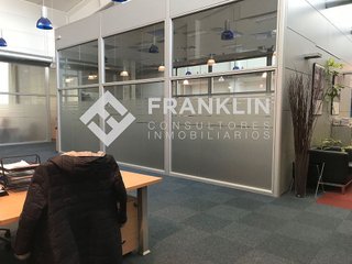 Oficina en venta en Pomar en Badalona