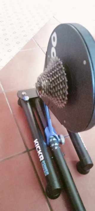 Rodillo Wahoo KICKR Power Trainer