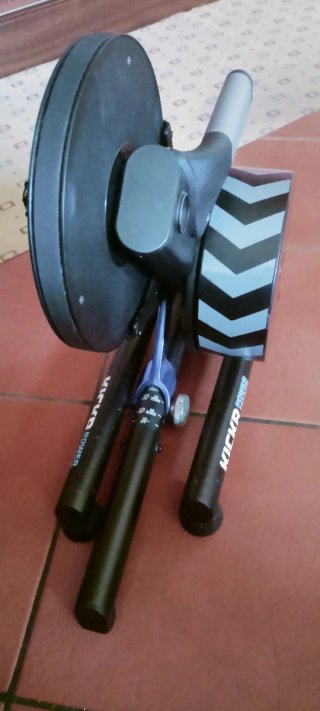 Rodillo Wahoo KICKR Power Trainer