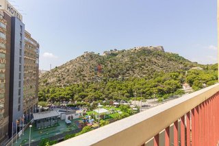 Piso en alquiler en Pla de Bon Repós en Alicante