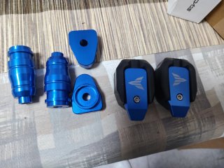Protecciones moto azules