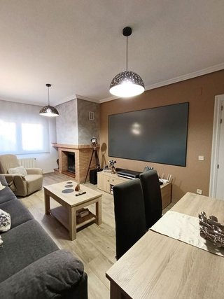 Casa pareada en venta en El Torreón - Los Ángeles - El Pilar en Ciudad Real