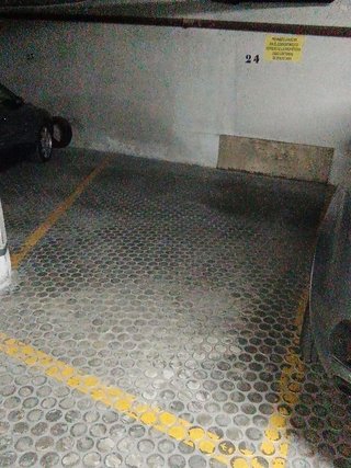 Garaje en alquiler en Pajaritos - Plaza de Toros en Granada