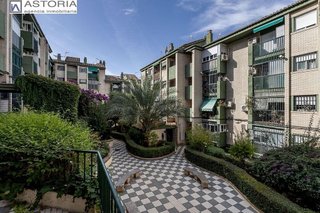 Piso en venta en Polígono Cartuja – La Paz en Granada
