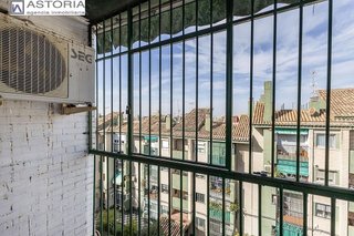 Piso en venta en Polígono Cartuja – La Paz en Granada