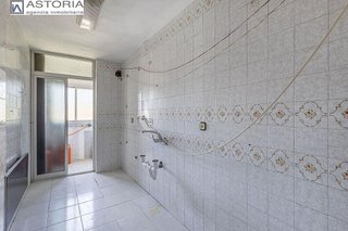 Piso en venta en Polígono Cartuja – La Paz en Granada