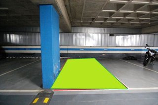 Garaje en venta en Artigas - Llefià en Badalona