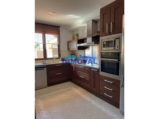 Chalet en venta en Zona Norte - Nueva Valdepeñas en Valdepeñas