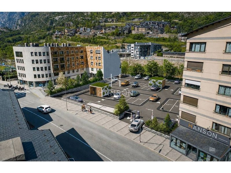 Parking space for rent in Encamp · 4 of 15