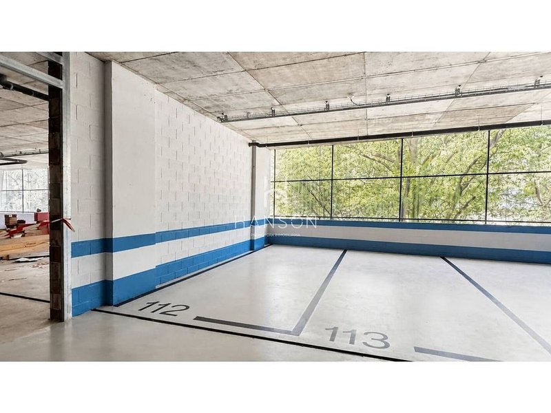 Parking space for rent in Encamp · 11 of 15