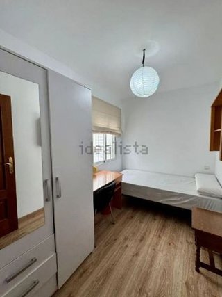 Piso en alquiler en Camino de Ronda - Rosaleda en Granada