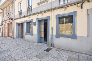 Local comercial en alquiler en Ciudad Vieja en Coruña (A)