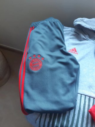 Chándal Bayern de Múnich 3 piezas Talla S y M