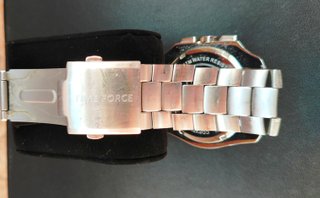 Reloj Time Force Cronógrafo Negro y Plateado