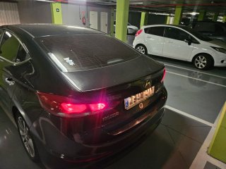 Hyundai Elantra 2016
