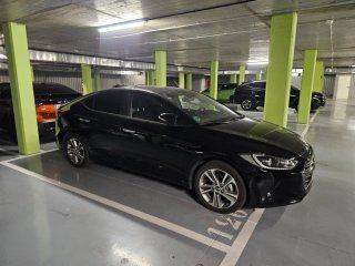 Hyundai Elantra 2016