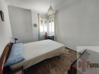 Piso en alquiler en Teatinos en Málaga