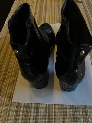 Botines negros efecto cocodrilo Cortefiel T41